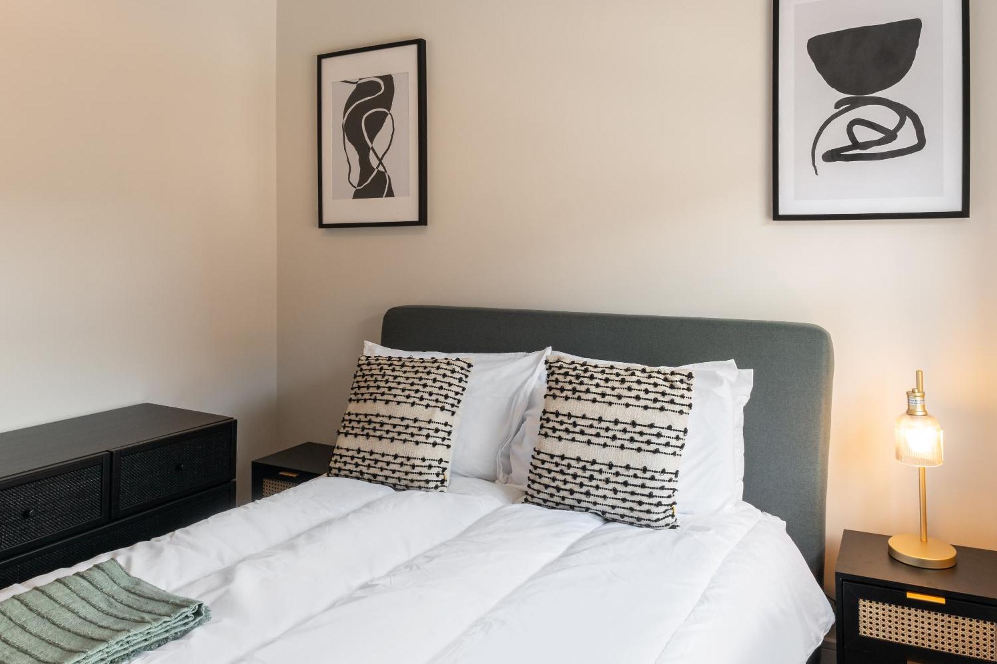 Holiday home Luxury 4br Centre House - Free Parking *